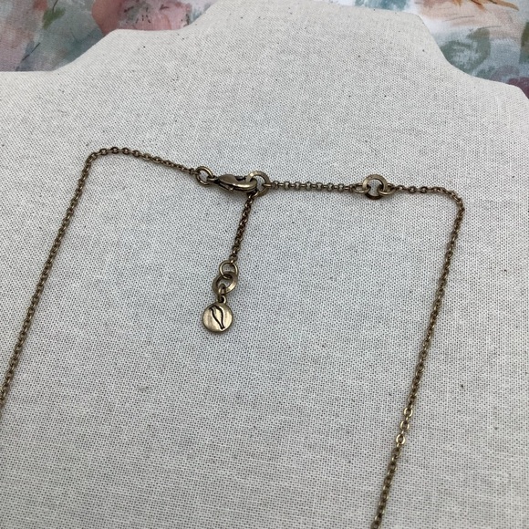 🎄🎄Chloe & Isabel Gold Necklace with Black Accent - Picture 3 of 4